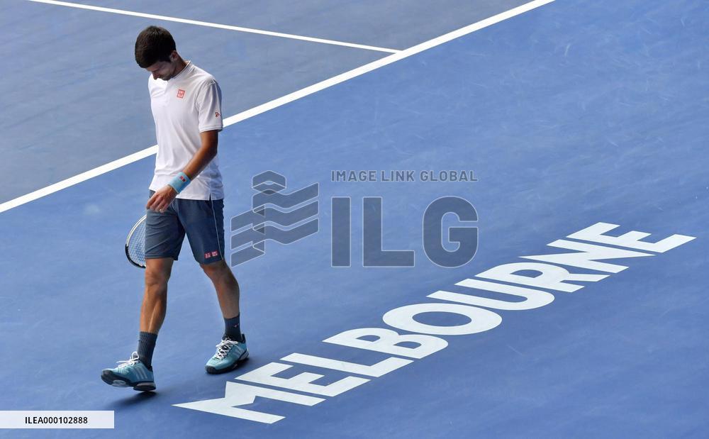 Tennis: Djokovic upset by 117th-ranked Istomin in 2nd round