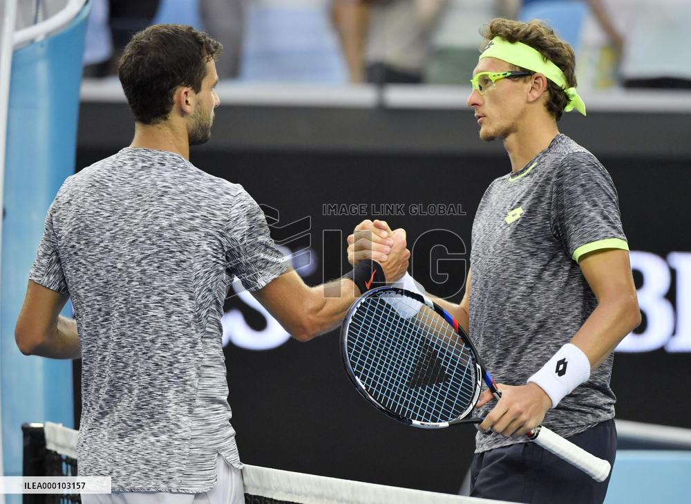 Tennis: Dimitrov moves into Australian Open q'finals