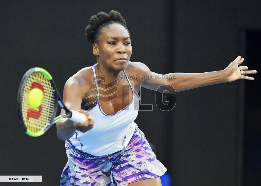 Tennis: Williams sisters in Australian Open final