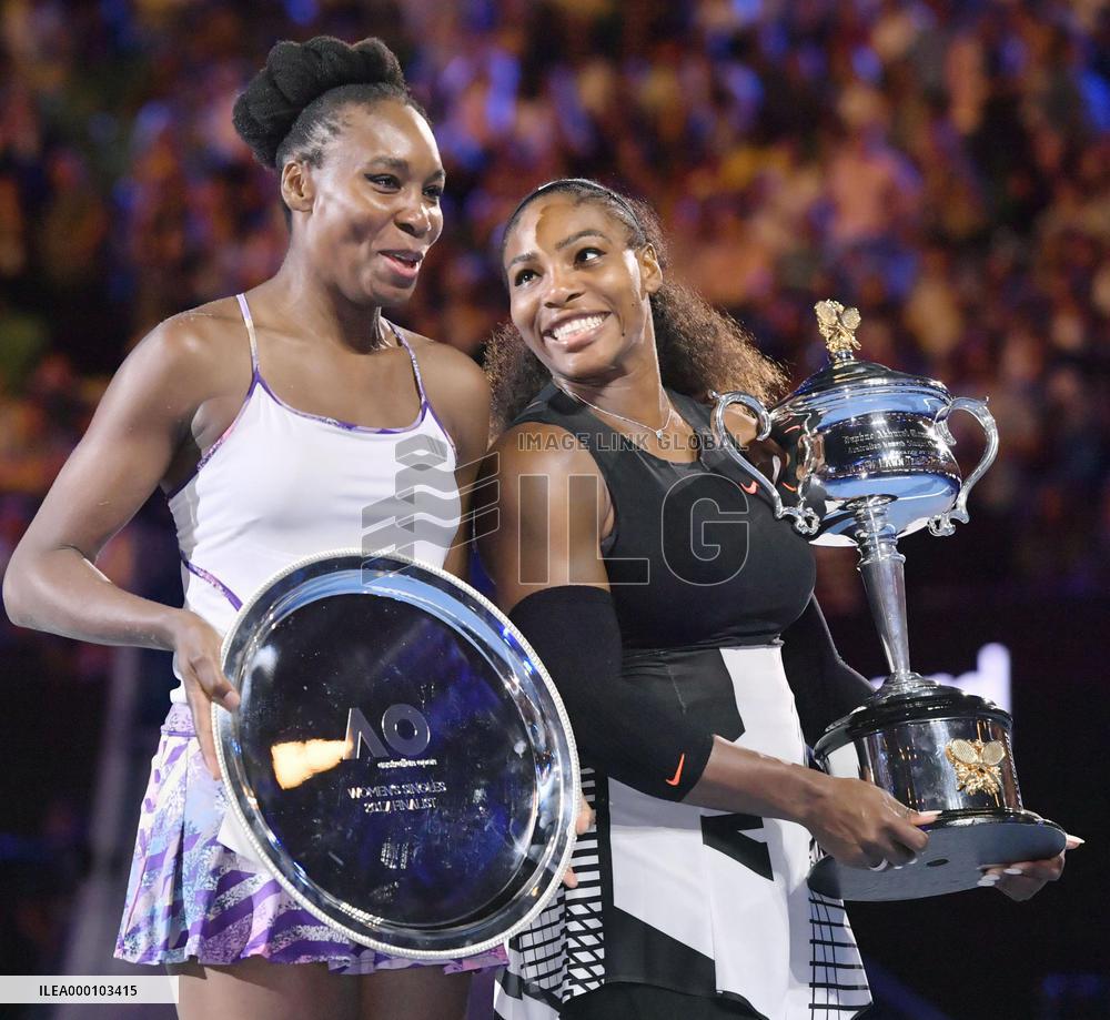 Serena Williams wins Australian Open title