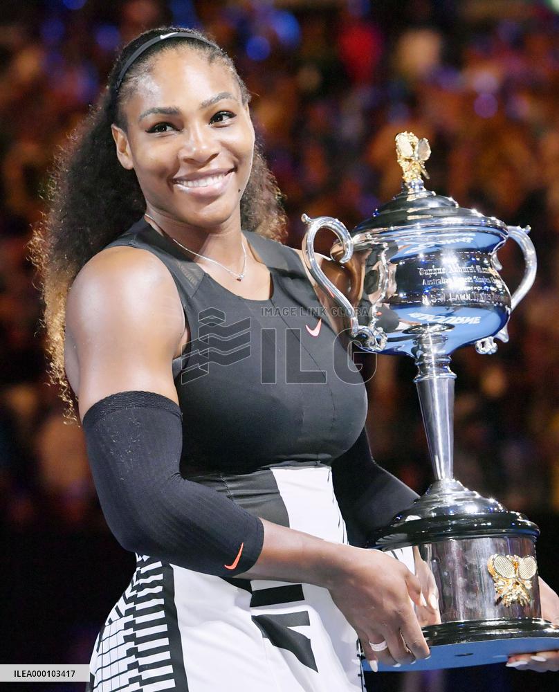 Tennis: S. Williams wins Australian Open final