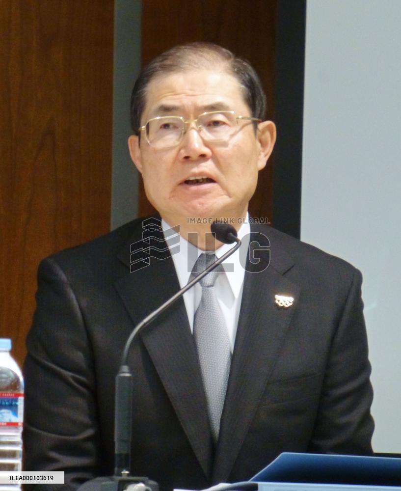 Panasonic raises FY 2016 profit forecasts on weaker yen