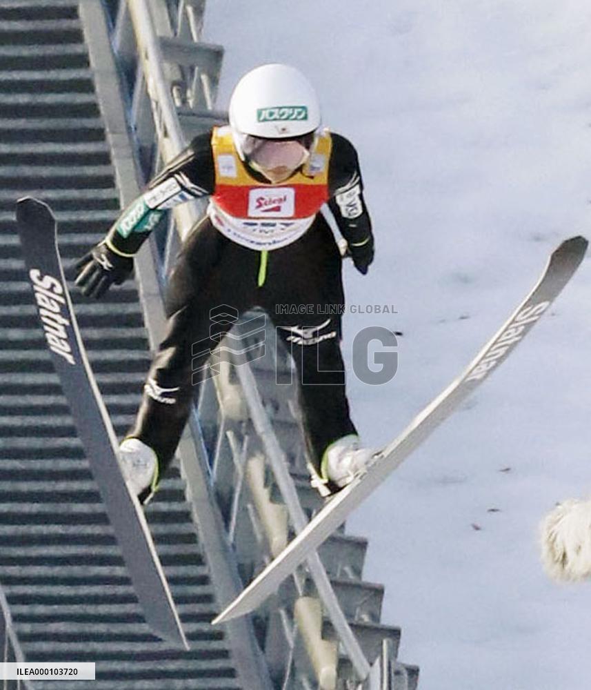 Ski jumping: Takanashi wins again, her 7th victory of season