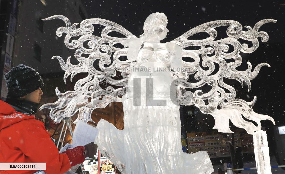Ice sculpture competition held in Asahikawa