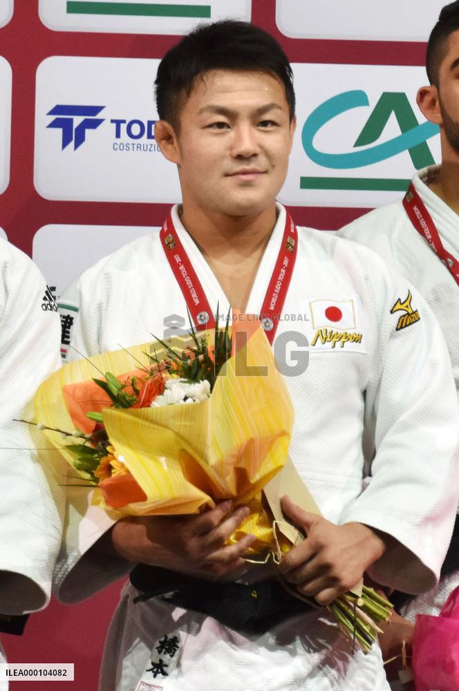 Hashimoto wins gold at Grand Slam Paris