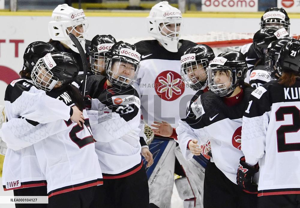 Japan's women punch ticket to Pyeongchang Olympics