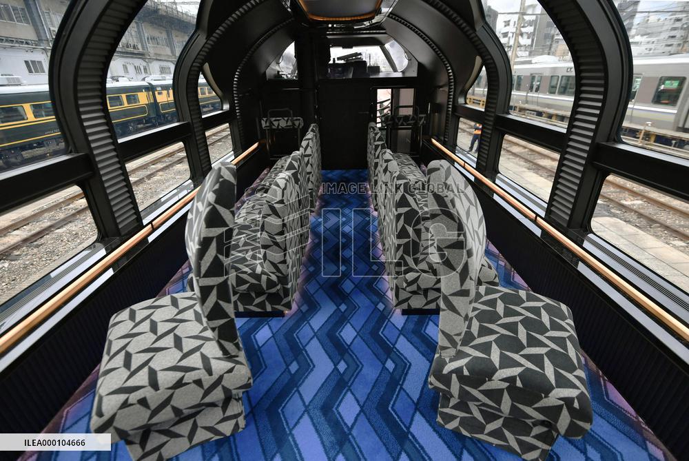 JR West unveils "Mizukaze" luxury express train