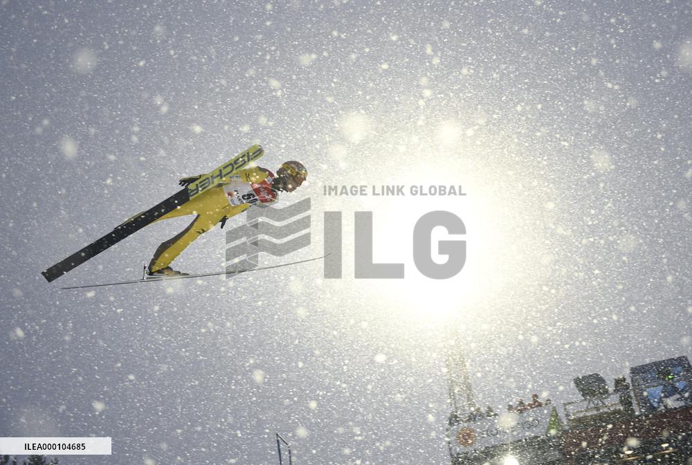 Ski jumping: Kasai in official practice for Nordic worlds