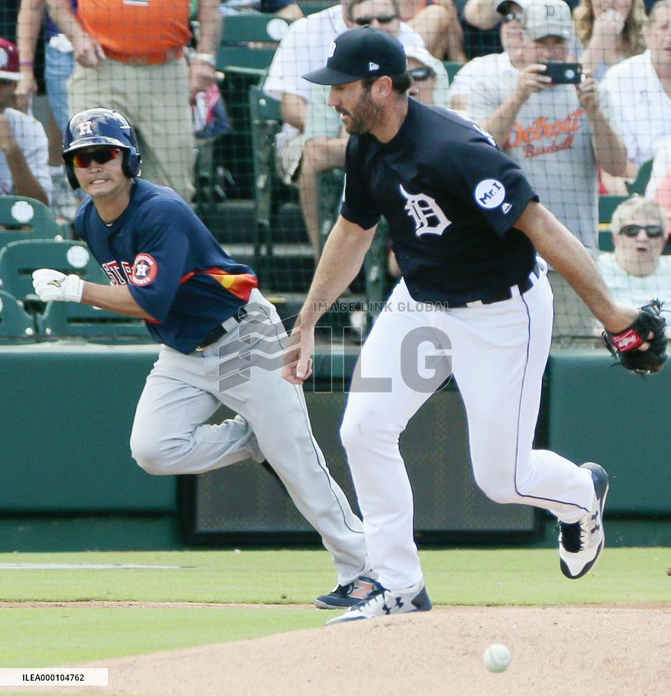 Baseball: Aoki gets 2 hits in 1st spring training game