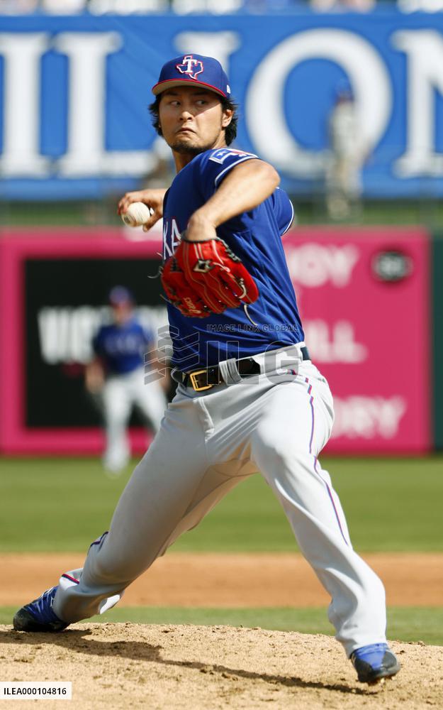Baseball: Rangers' Darvish pitches against Royals