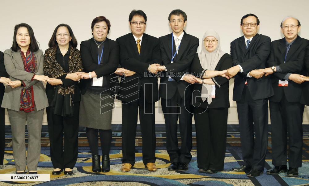 Fresh round of Asia trade talks begins