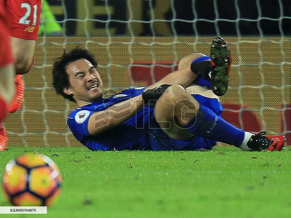 Soccer: Leicester beat Liverpool 3-1