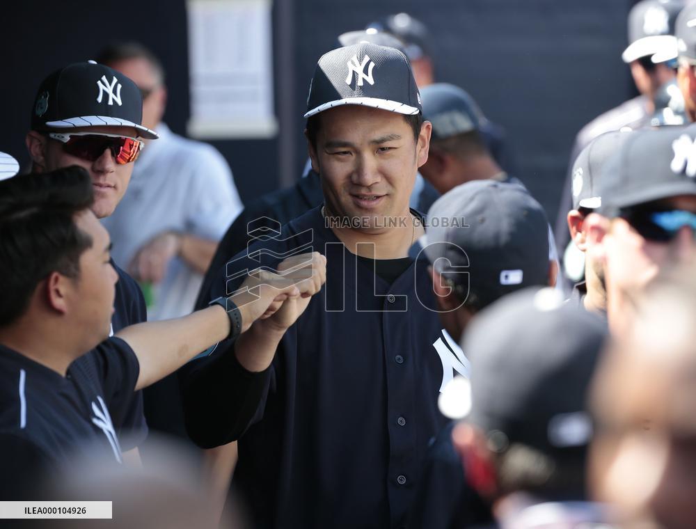 Yankees Tanaka marks 2 scoreless innings
