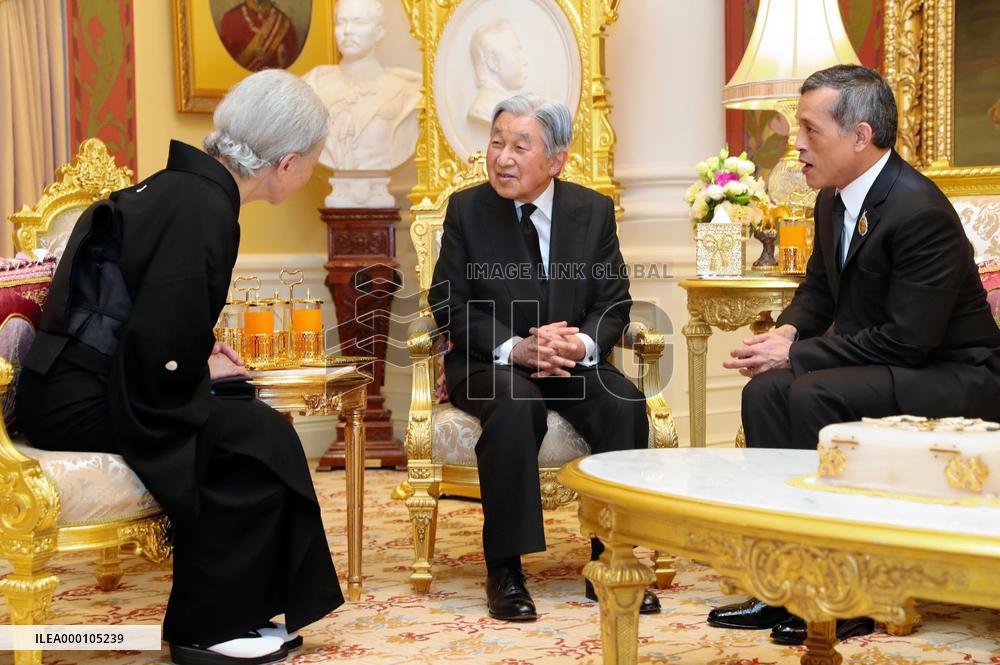 Emperor, empress meet with Thai king