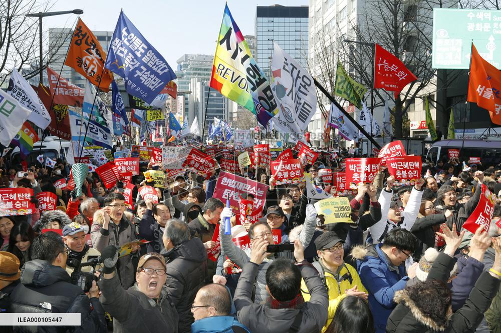 Park ousted as S. Korea's president by Constitutional Court ruling
