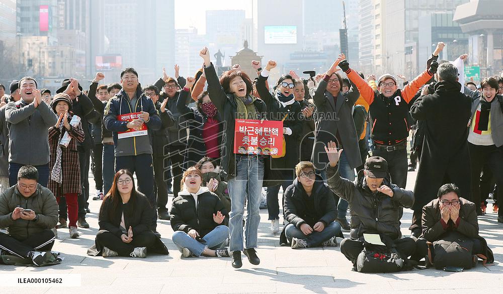 Park ousted as S. Korea's president by Constitutional Court ruling