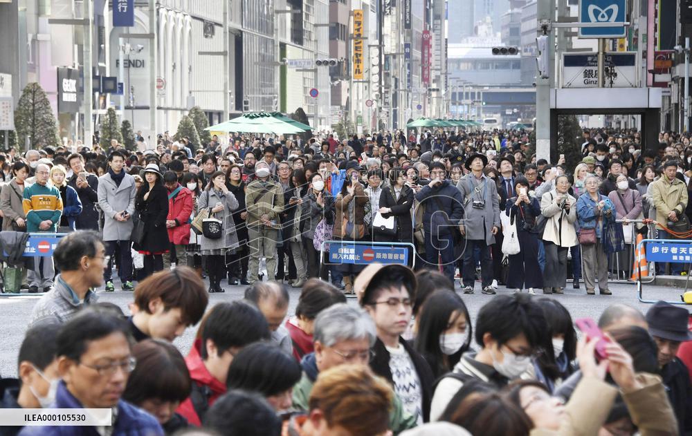 Japan marks 6th anniv. of quake, tsunami, nuclear disasters