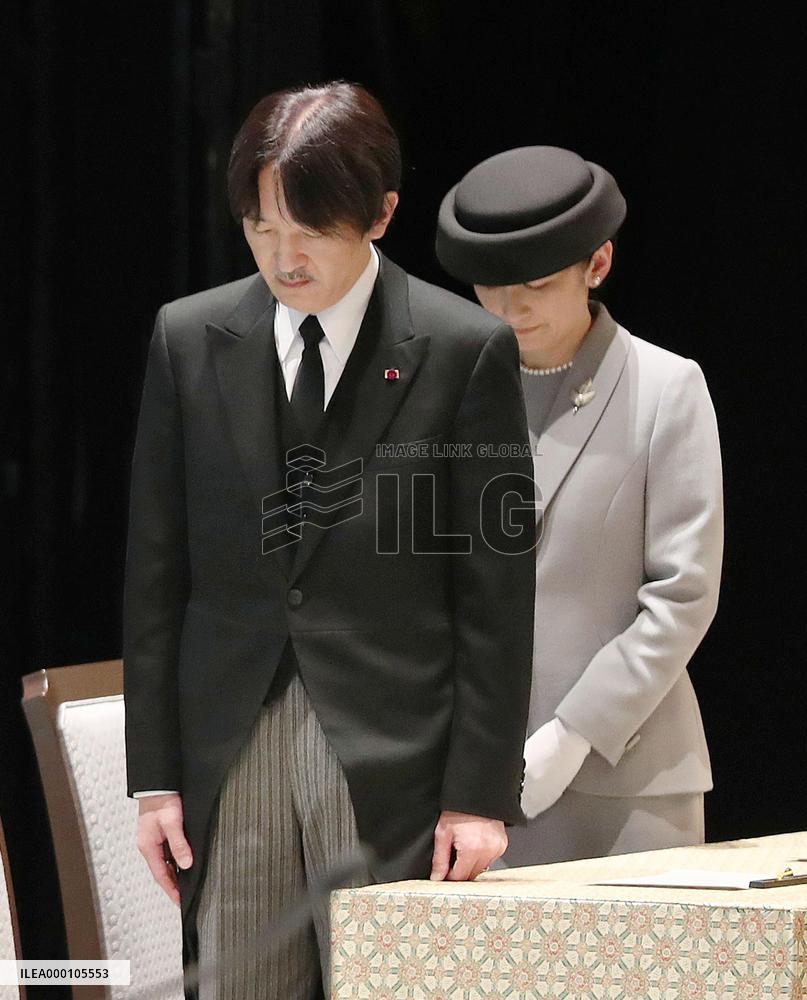Japan marks 6th anniv. of quake, tsunami, nuclear disasters