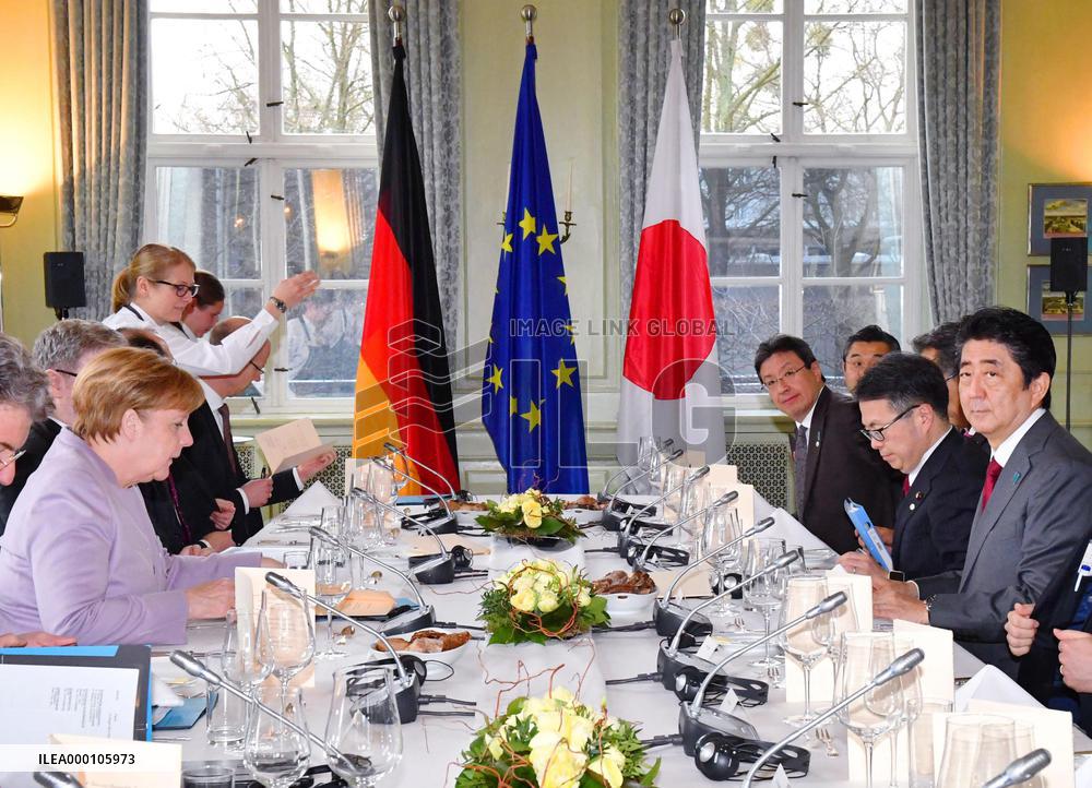 Free trade in focus as Japan, Germany leaders hold talks