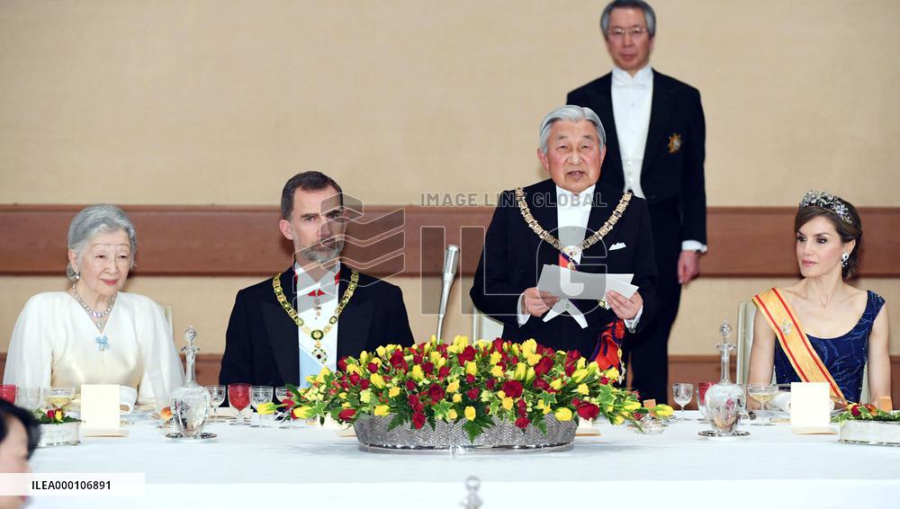 Emperor, empress host banquet for Spanish royal couple
