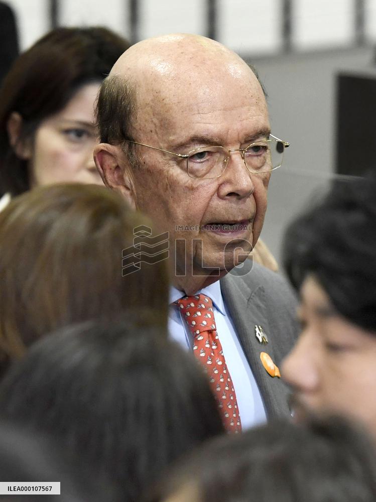 Japan, U.S. commerce chiefs meet in Tokyo