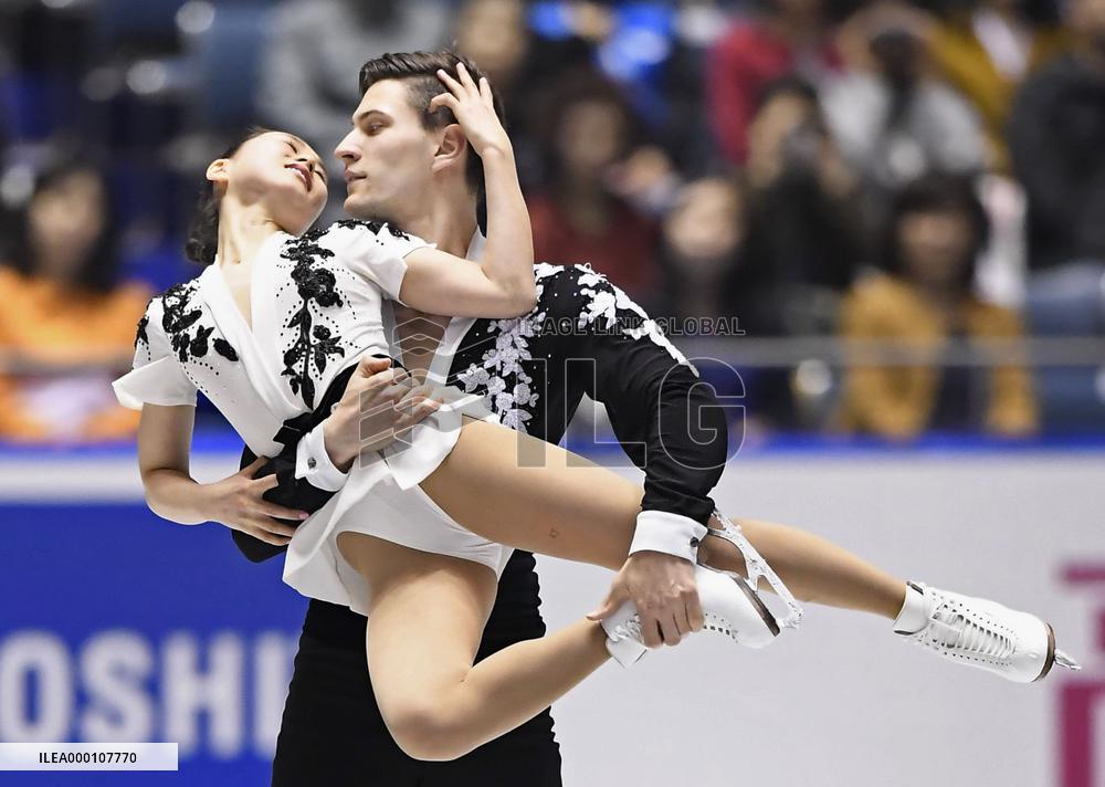 Sumire Suto, Francis Boudrewu-Audet perform at Team Trophy