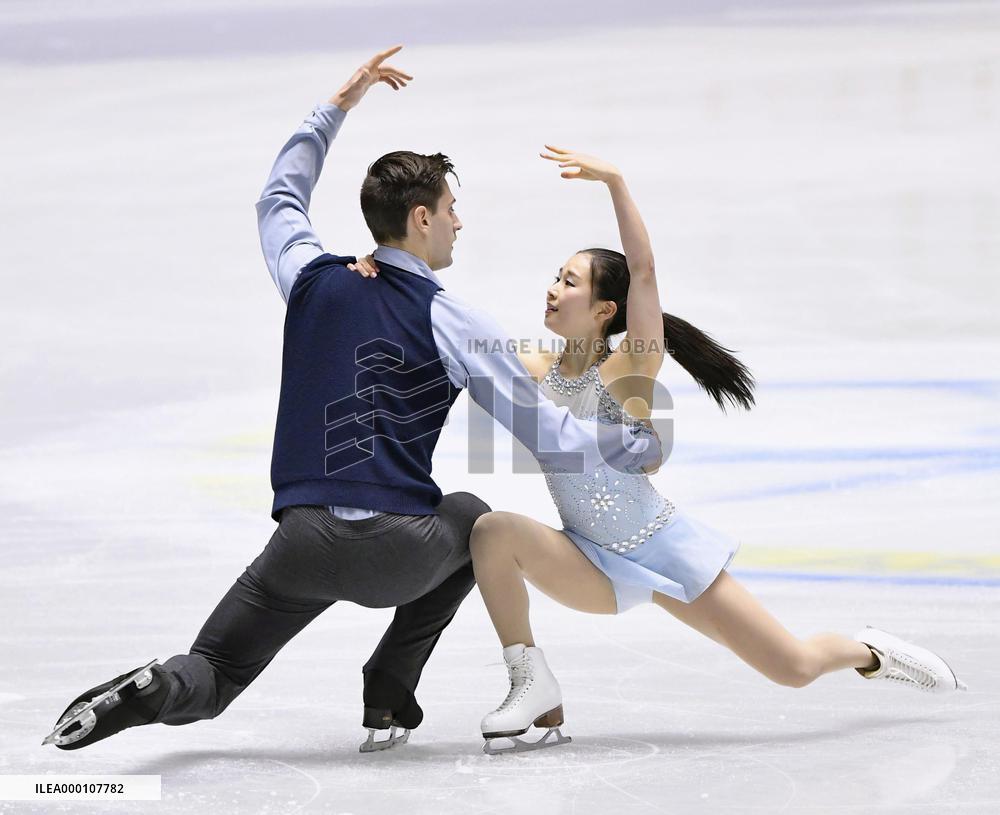 Sumire Suto, Francis Boudrewu-Audet perform at Team Trophy