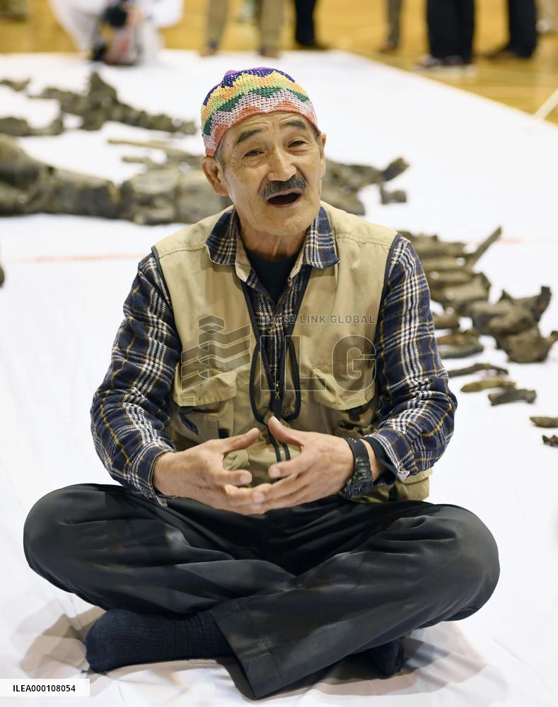 Researchers unearth Japan's largest fossilized dinosaur skeleton