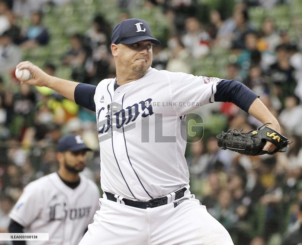 Baseball: Wolfe pitches Lions past Marines