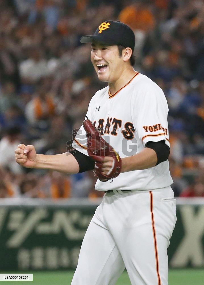 Baseball: Sugano throws 3rd consecutive shutout