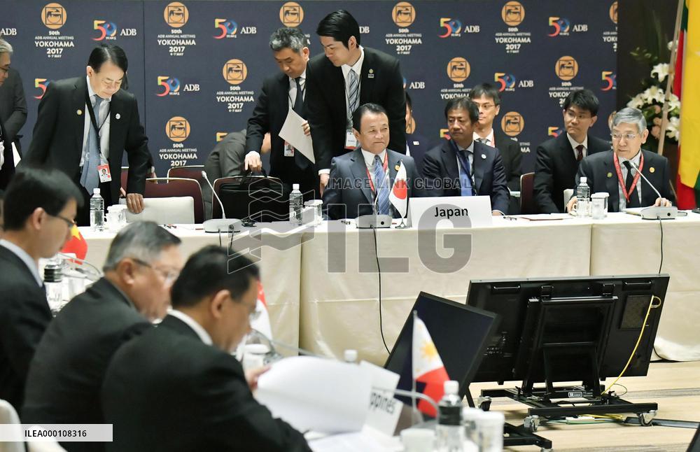 Japan proposes to ASEAN $40 bil. currency swap fund for crises