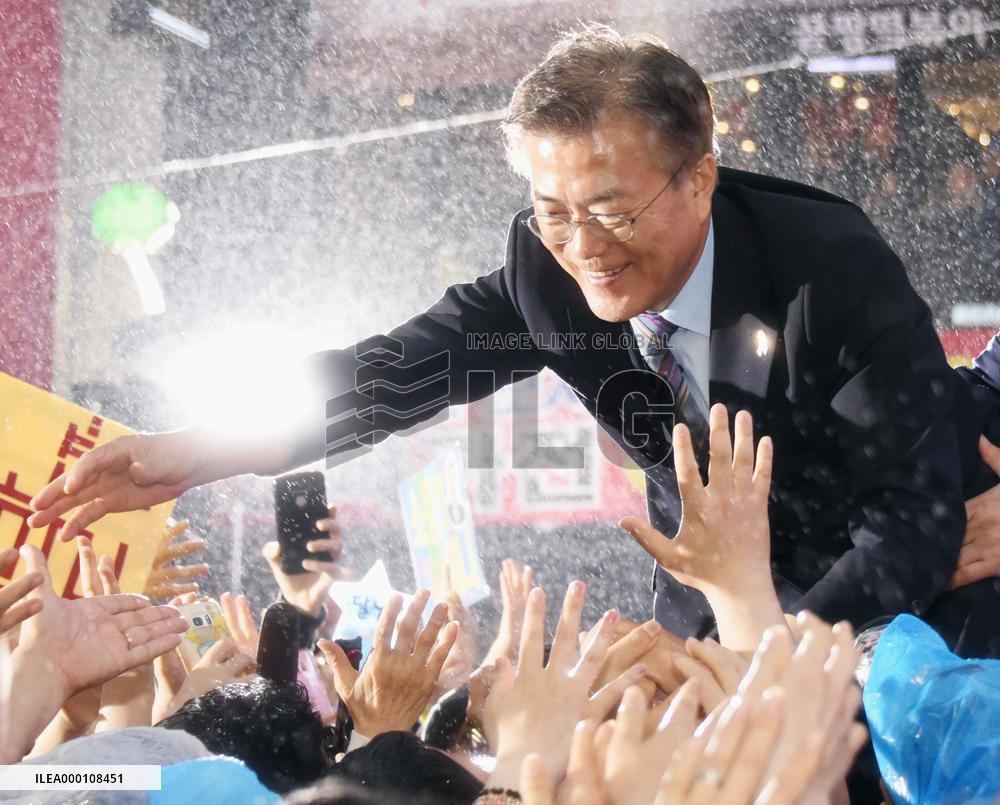 S. Korea to pick new president