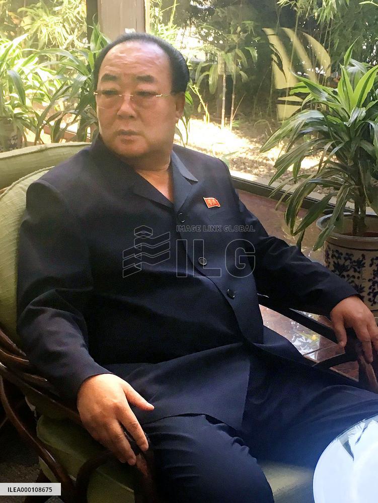 Delegations from 2 Koreas arrive in Beijing