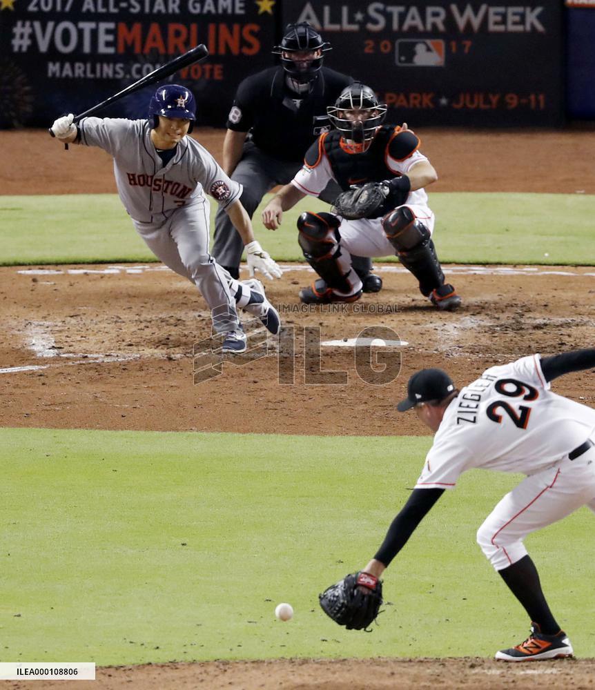 Baseball: Astros beat Marlins 7-2
