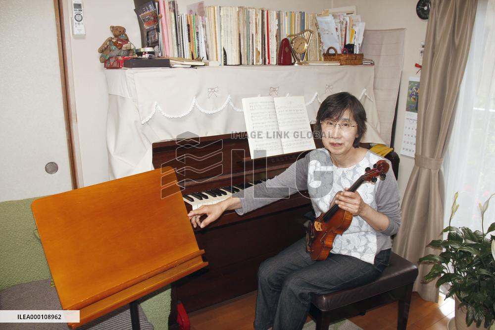 Violin teacher of princess' fiance-to-be