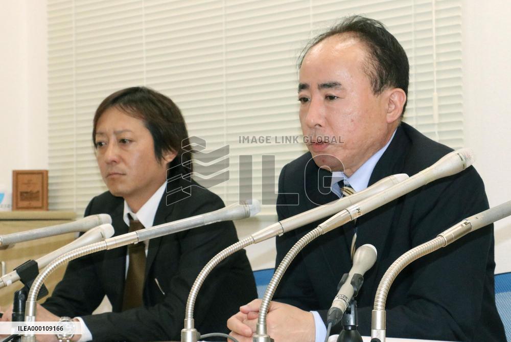 6 Japanese men detained in China