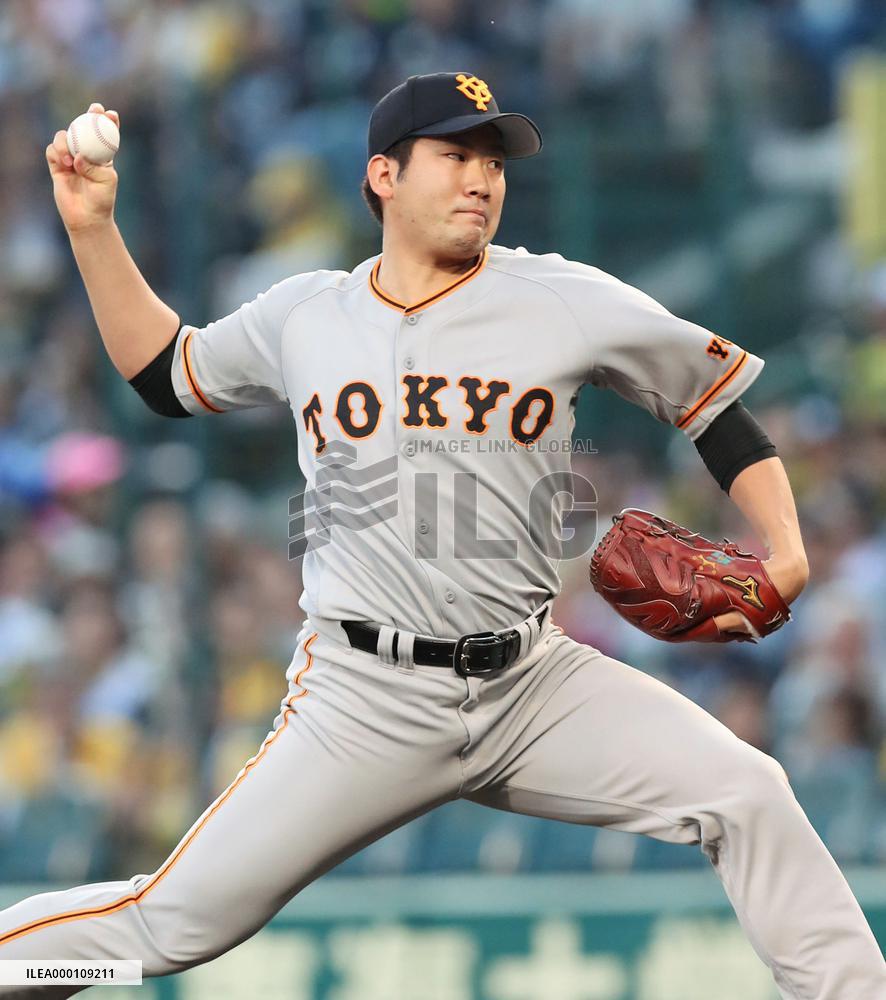 Baseball: Sugano gets payback in Giants' win over Tigers
