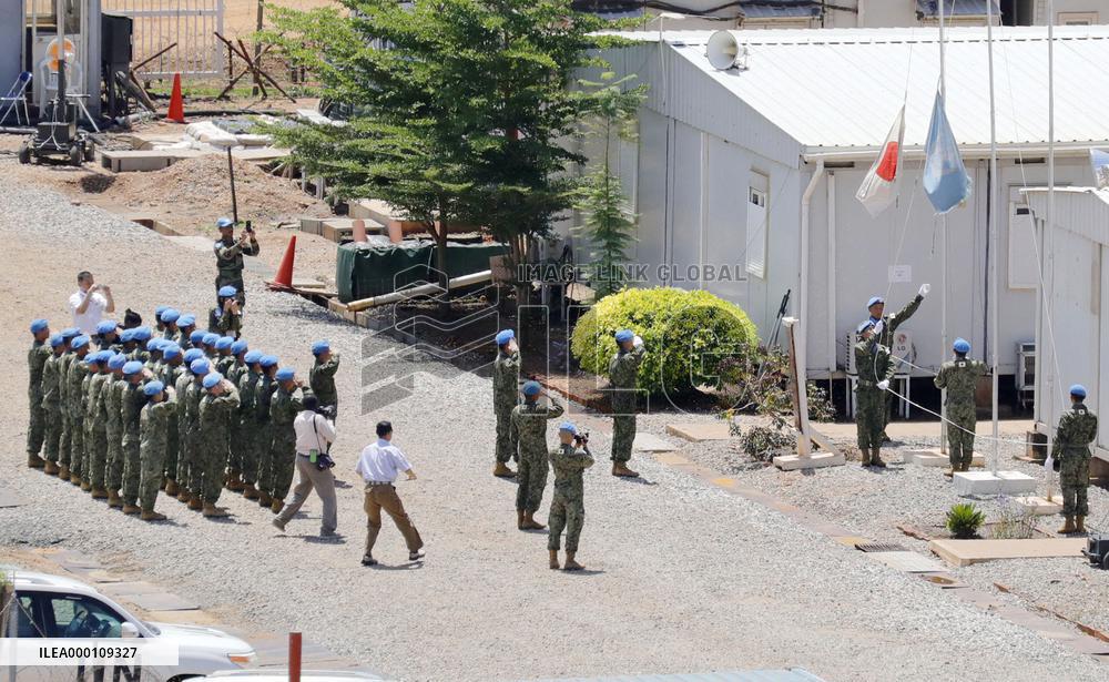 Japan's U.N. peacekeeping troops prepare to leave South Sudan