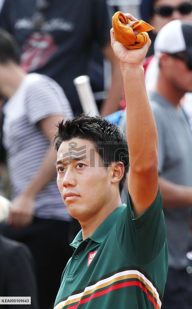 Tennis: Nishikori advances to French Open 2nd round