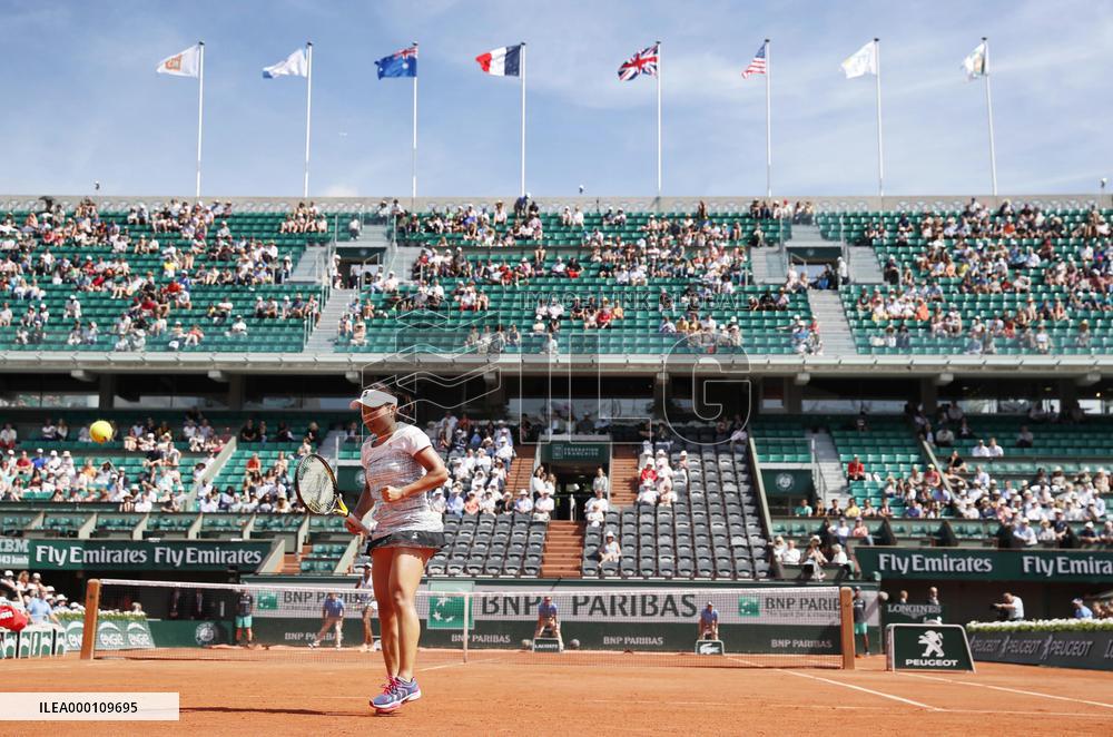 Nara vs Williams in French Open