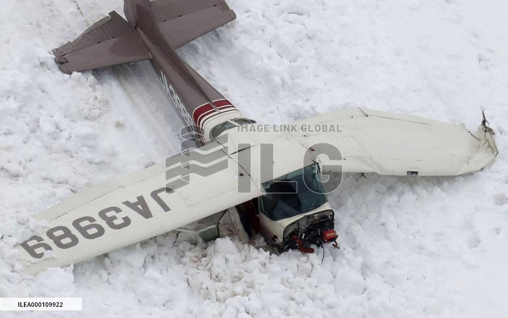 4 aboard found dead from wreckage of plane in Northern Japan Alps