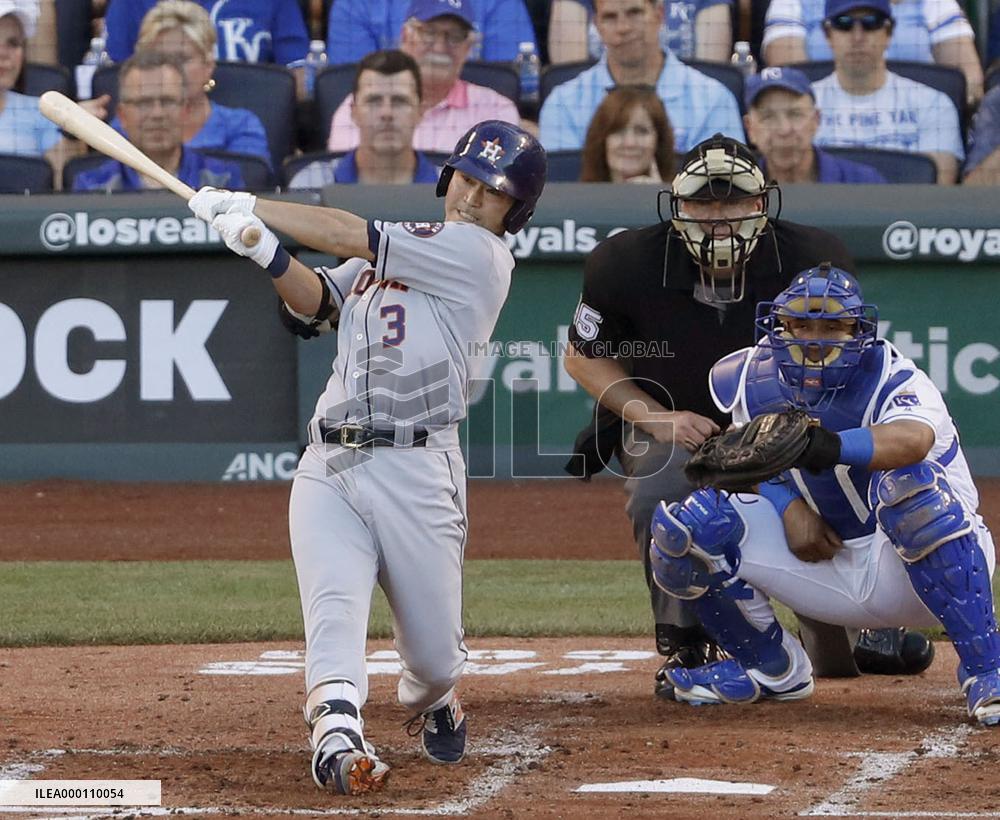 Baseball: Astros extend winning streak to 11