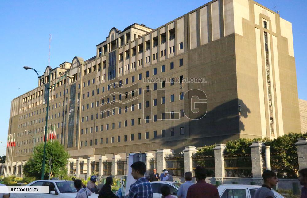 Twin attacks on Iranian parliament, mausoleum leave 13 dead