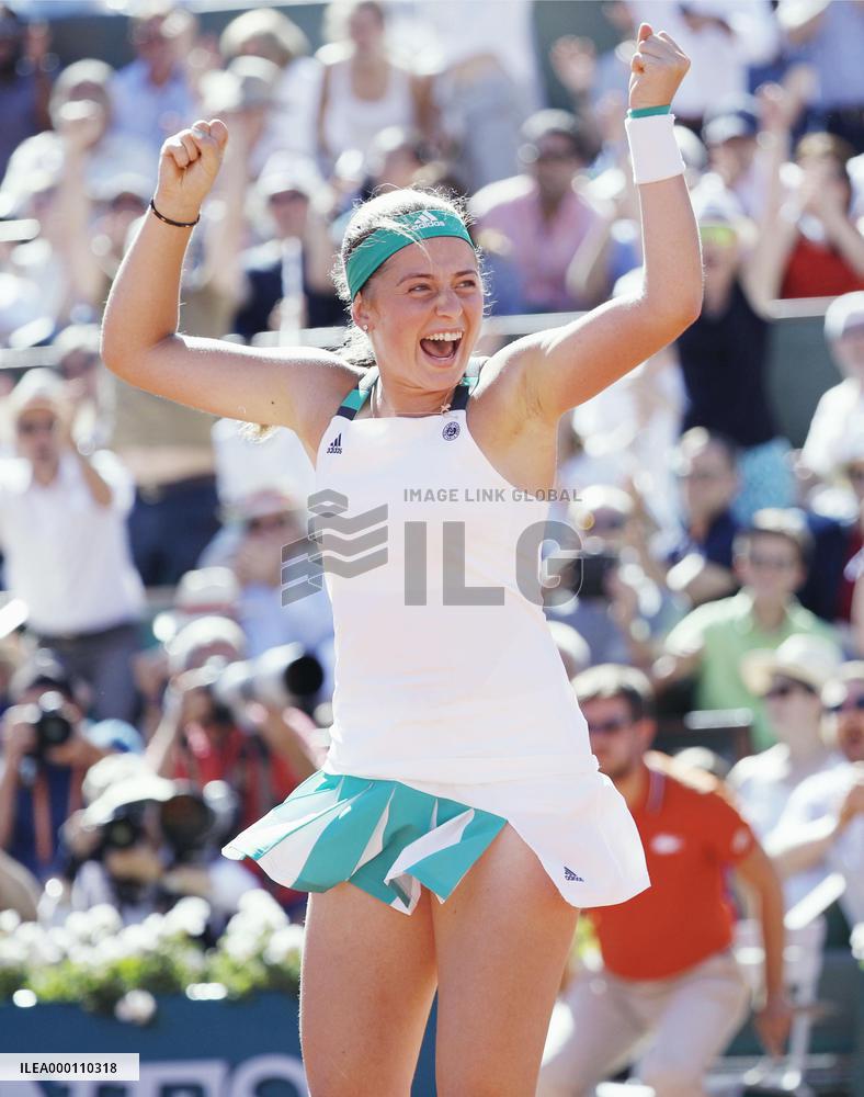 Tennis: Latvia's Jelena Ostapenko wins French Open