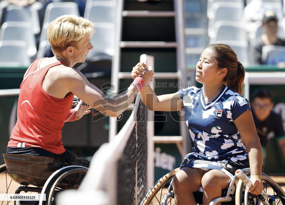 Tennis: Kamiji wins 2nd French Open title