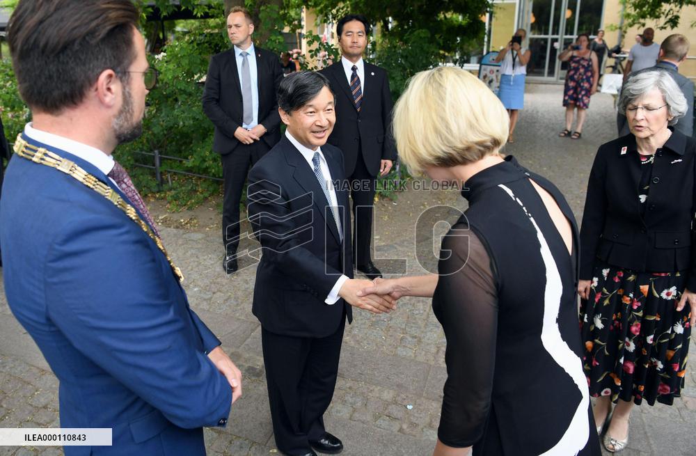 Crown Prince Naruhito visits Andersen museum