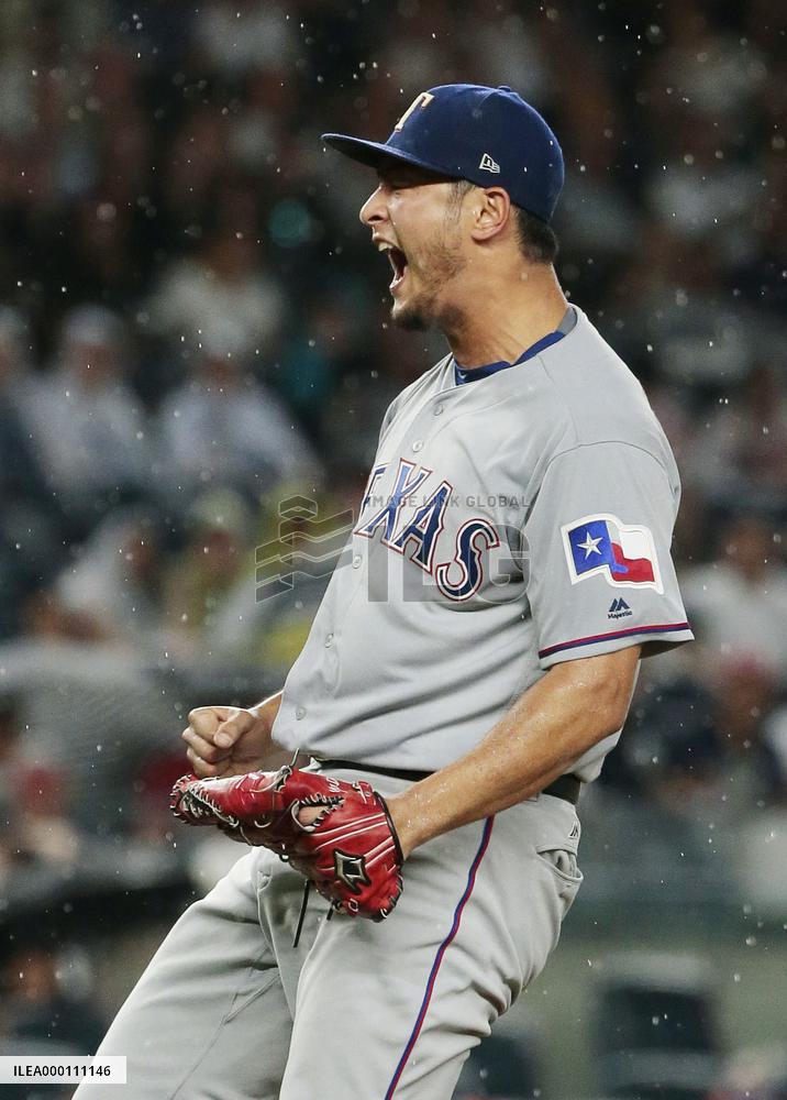 Tanaka, Darvish battle to draw in 1st meeting