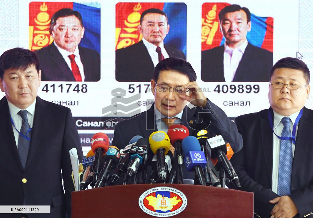 Mongolia to pick new president in runoff for 1st time