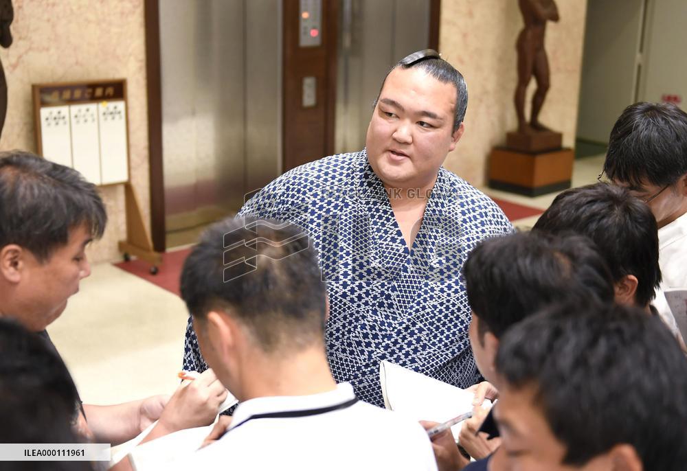 Yokozuna Kisenosato to take part in Nagoya tournament