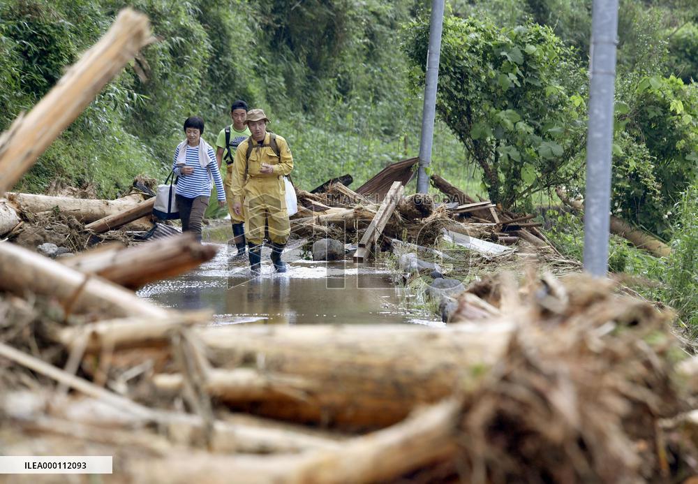 Death toll rises to 16 in flood-hit Kyushu as rescue continues